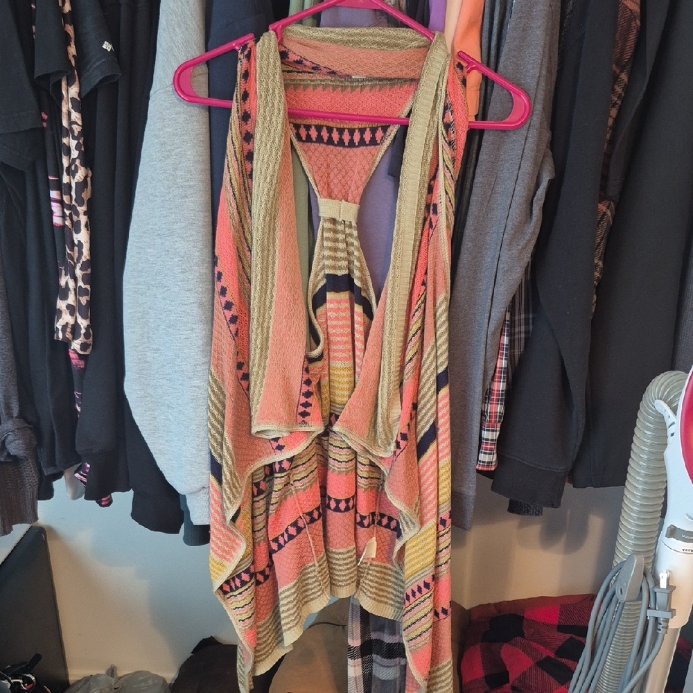 Blue Multicolor Patterned Vest - image 1